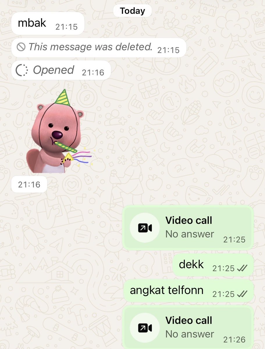 anamizone's tweet photo. tiap ngechat selalu bikin ngamuk 😭😭 ada jasa tukar tambah adek ga sii 😵‍💫 https://t.co/EhuPvvm3cP