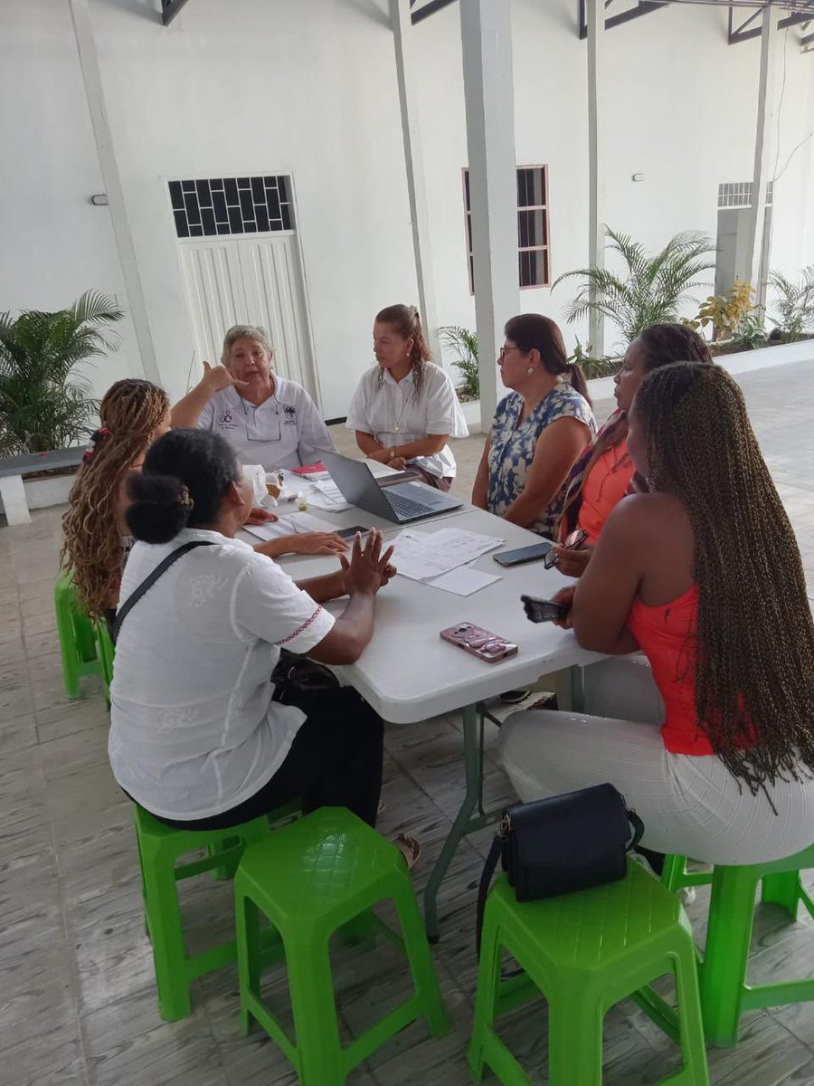 Secretaría de lo Social y la Familia Cundinamarca tweet media