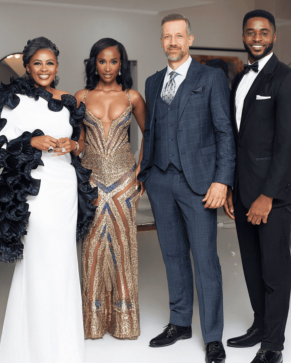 Topbilling tweet media