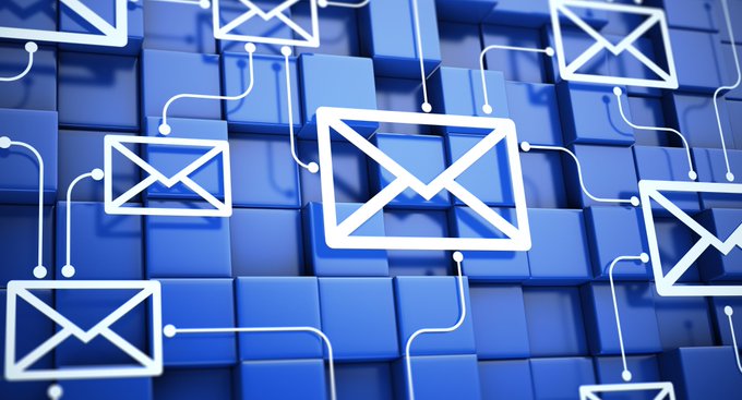 borshan3525's tweet image. 📩Emails are more than messages—they’re connections. In a digital world, every click links ideas, people, and possibilities.📷 #DigitalCommunication #EmailMarketing #Connectivity #Tech