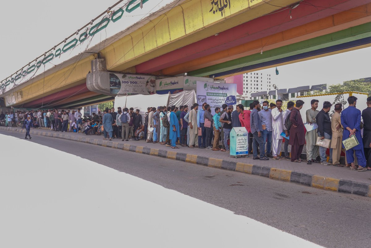OfficialSwit's tweet image. Today, Saylani Welfare successfully organized a Job Fair at Millennium Mall, creating opportunities for countless job seekers.

From fresh graduates to experienced professionals, many individuals connected with employers and explored real career opportunities.

#JobFair #Jobs