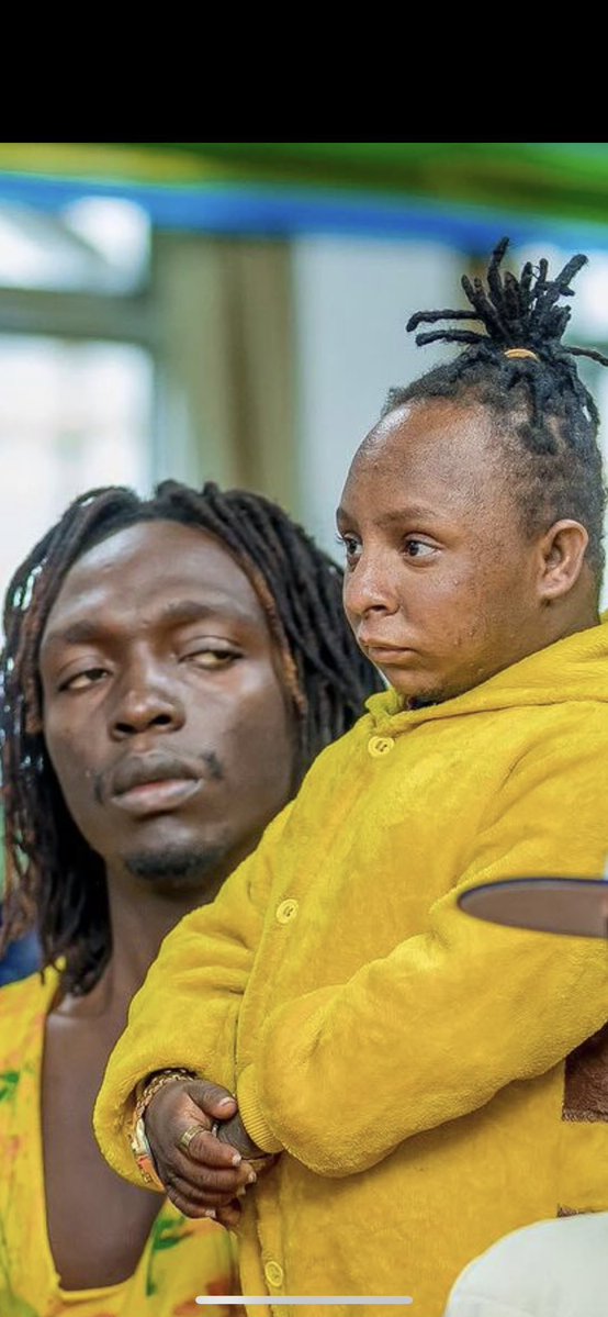 🇪 🇸 🇮 🇷 🇹🇿🇲 🇹 🇿 tweet media