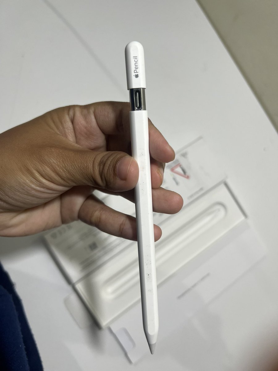wts wtb saya jual iPad iPhone ya tweet media