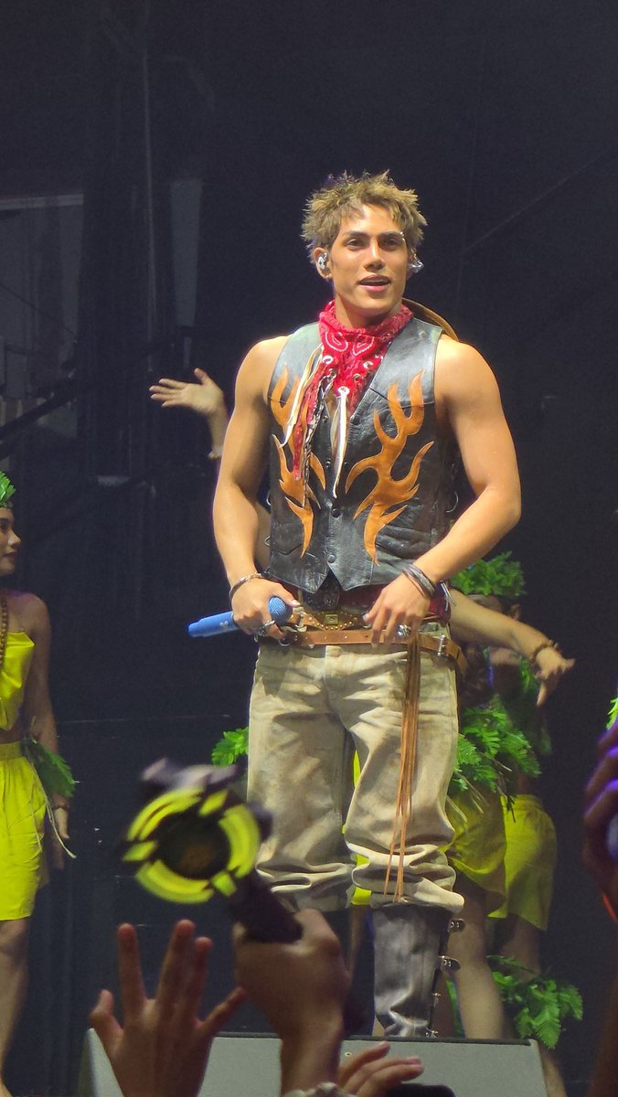 Sobrang Latino! 🔥😭

CTTO

STELL GET GET AW
<a href="/stellajero_/">Stell Ajero</a> #Stell
#SBrAWnd6WithStell