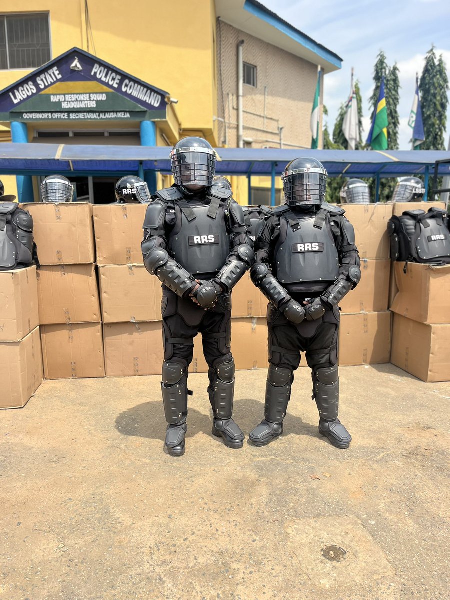 rrslagos767's tweet photo. LSSTF Donates 80 Anti-Riot Kits, Helmets to RRS

The Lagos State Security Trust Fund (LSSTF) has donated 80 anti-riot kits and 80 anti-riot helmets to the Rapid Response Squad (RRS) as part of efforts to strengthen security operations in Lagos State. https://t.co/QwUZirMwkJ