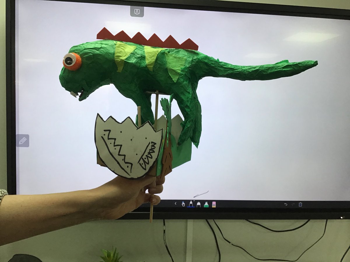 Rotherhamcreat2's tweet image. A lovely afternoon with Yr 1 children and families @whistonwg We have been exploring Dinosaurs. We have developed our creative art skills and basic engineering skills by creating a 3D moving dinosaur. Fantastic team work and learning together.  #fabulousfamilies #learningtogether