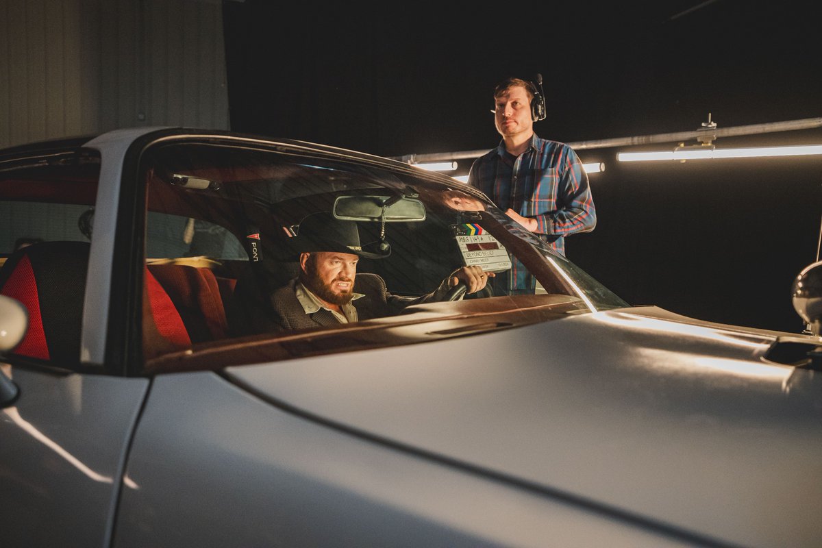 beyondbelief80s's tweet image. Amazing crew, legendary cars...

#behindthescenes #beyondbeliefthemovie #faithbasedfilm #christianmovie #80smovies #intriguefilms #petra #beyondbelief #80scars #retrocars #coolcars #bts