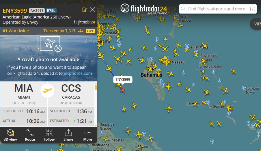 lehrmannmiguel's tweet image. El AA3599 de @AmericanAir  en ruta a #Caracas desde #Miami. Retomando luego de 7 años de interrupción.