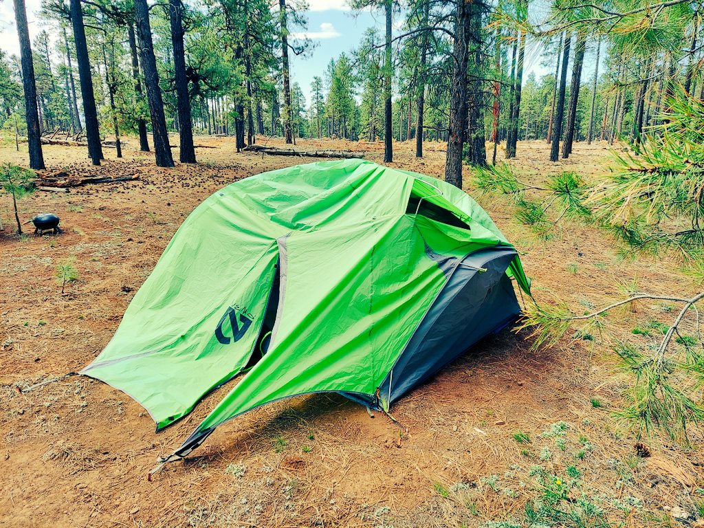 cryptoGretzky's tweet photo. @NEMOEquipment Nemo tent didnt survive the wind. $75 Coleman tent did fine, thats crazy https://t.co/Vo0FNlIslR