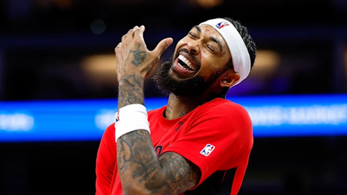 MarkusDubz's tweet image. Right?! On top of everything here comes a day-to-day right heel inflammation. #God gave us humor for a reason, Brandon Ingram: sometimes you either cry or laugh it off🤣. This series is still ours #WeTheNorth #Toronto #Basketball
