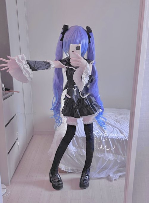 𝘀𝗮𝗻𝗮 tweet media