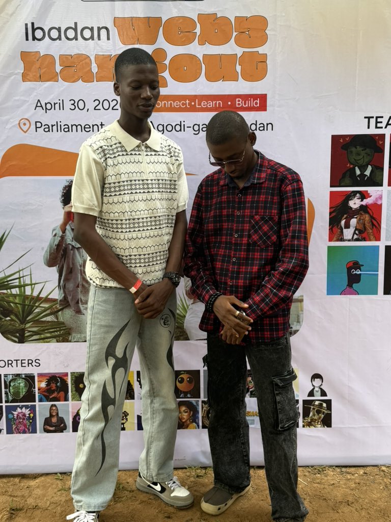 SultaN🌍 tweet media