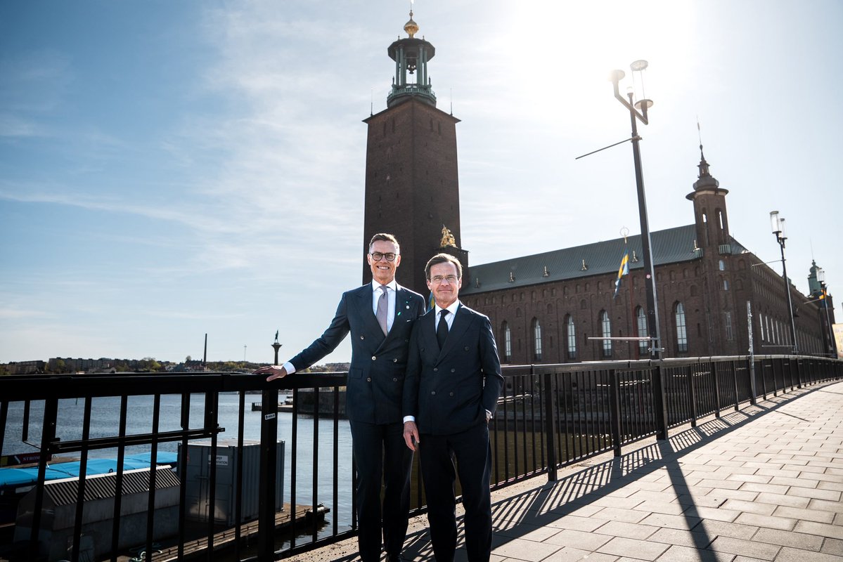 Träffade Finlands president <a href="/alexstubb/">Alexander Stubb</a> i samband med att han är i Stockholm för H.M. Konungens 80-årsfirande. Det finns inget land som vi samarbetar lika nära med som med Finland. 
 
I oroliga tider är våra förtroendefulla relationer med Finland viktigare än någonsin. Vi