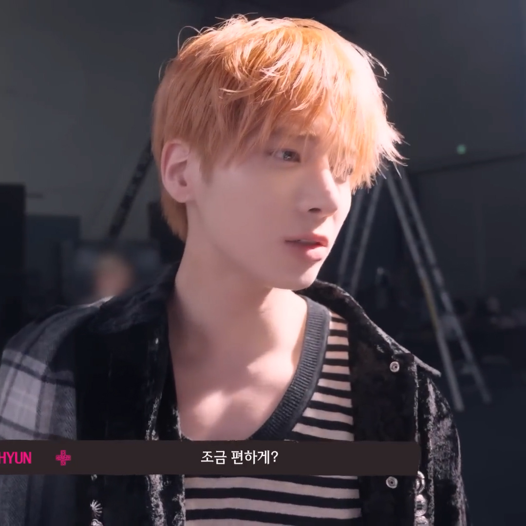코드 tweet media