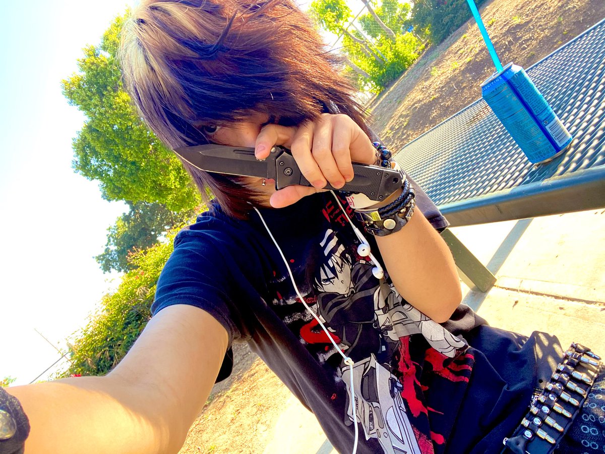 ☣︎zephyr☣︎ tweet media