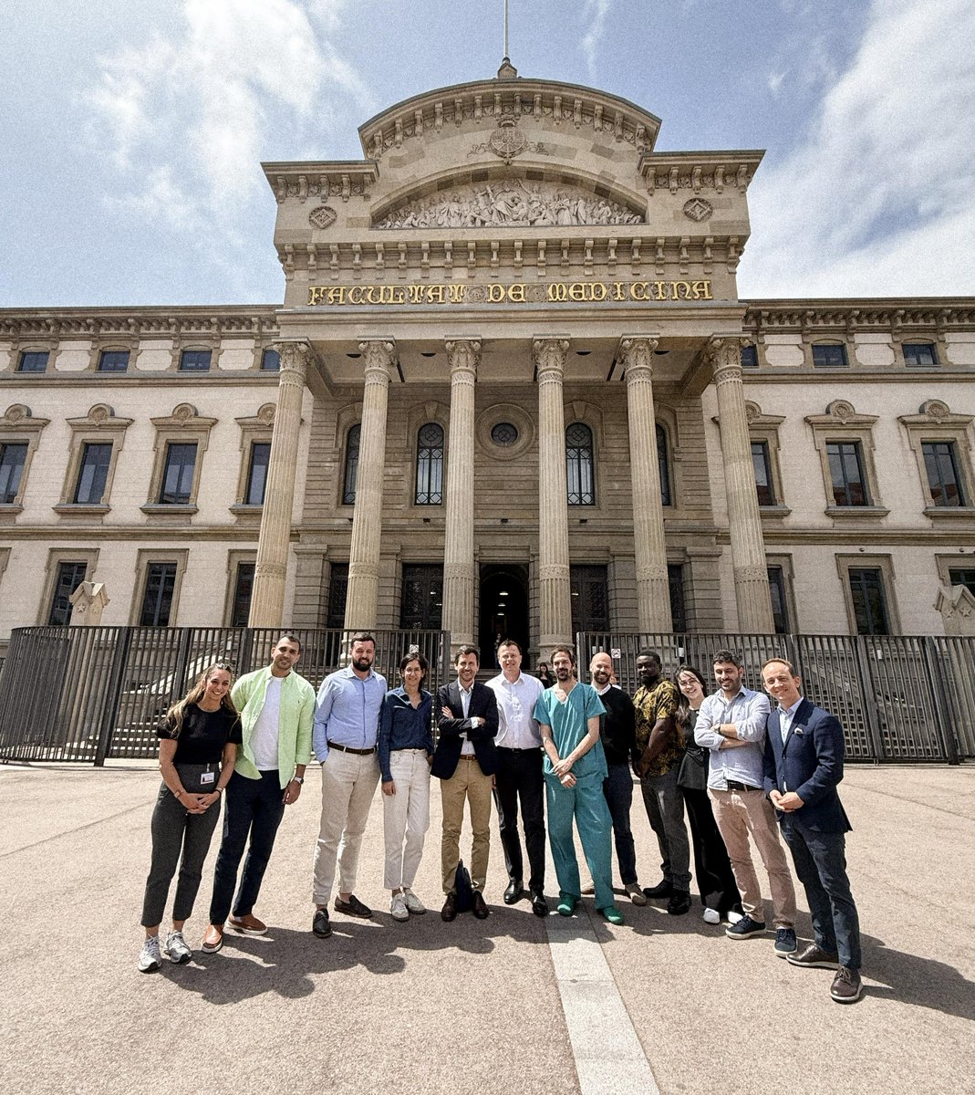 EMSUrology's tweet image. A truly enriching 3 days Masterclass this week at Hospital ClÍnic de Barcelona. A big thank you to Dr. López and team for hosting the event, and to Dr. Dragos for joining as special guest from Cambridge Univ. Hospital

#EMSUrology #MedicalEducation #SwissUrologyAcademy