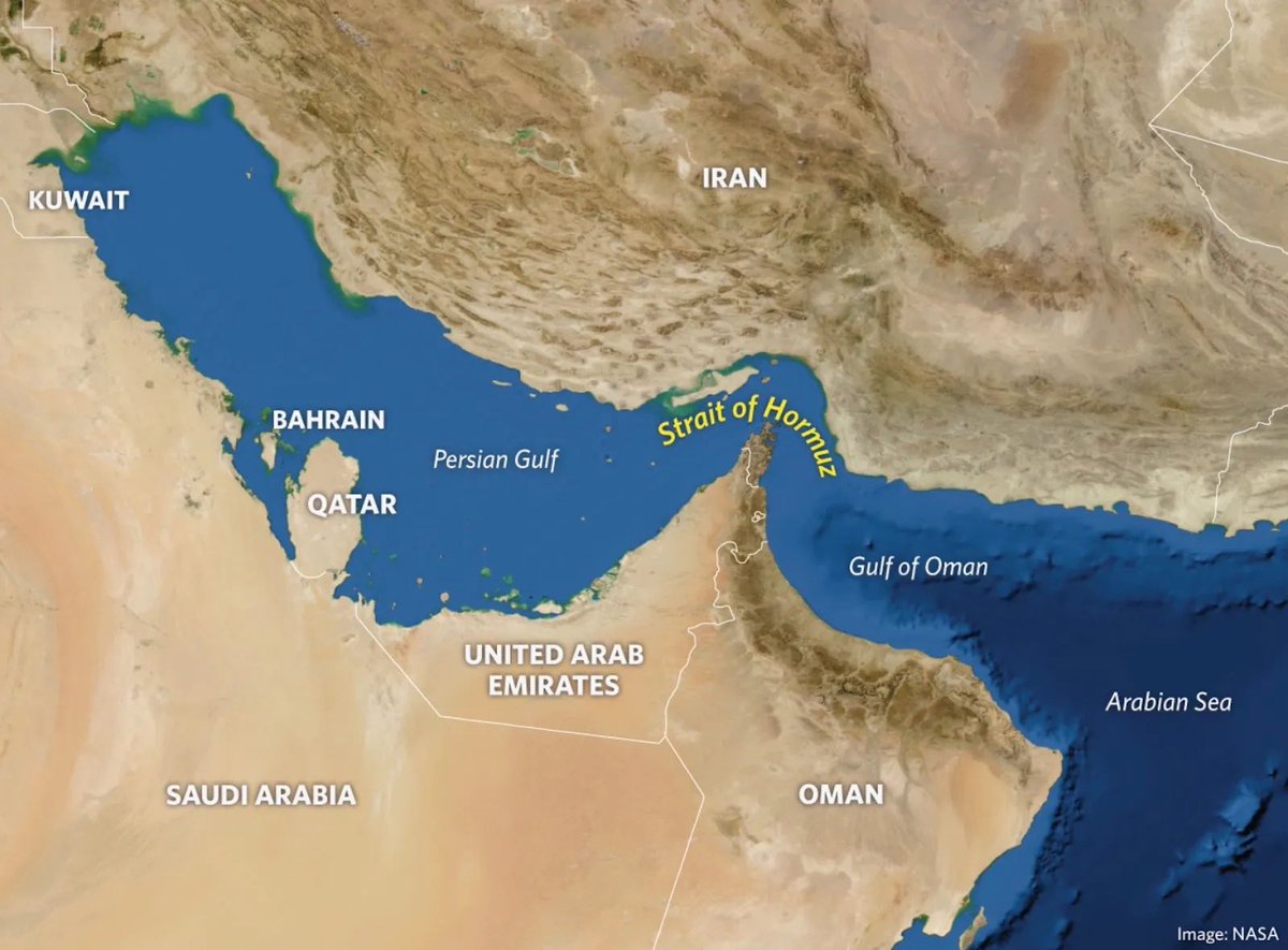 mulund_info's tweet photo. Mumbai’s Strait of Hormuz…. Needs no Trump for a Blockage, comes naturally every day ! https://t.co/8LMXB7deKW