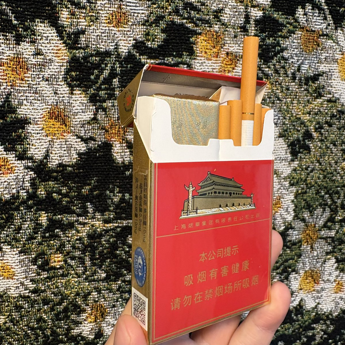 도로롱구루루리 tweet media