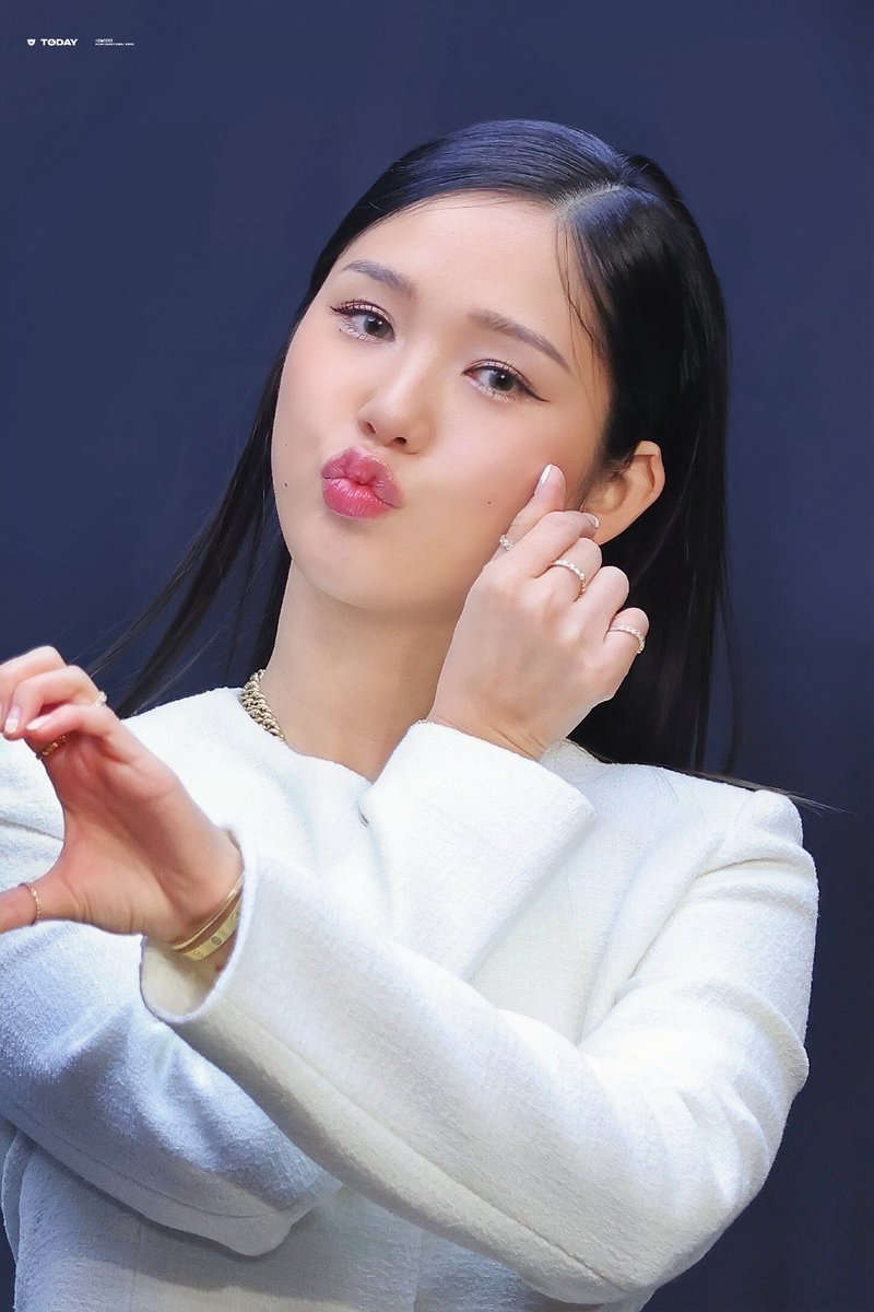 오늘의 미미 tweet media