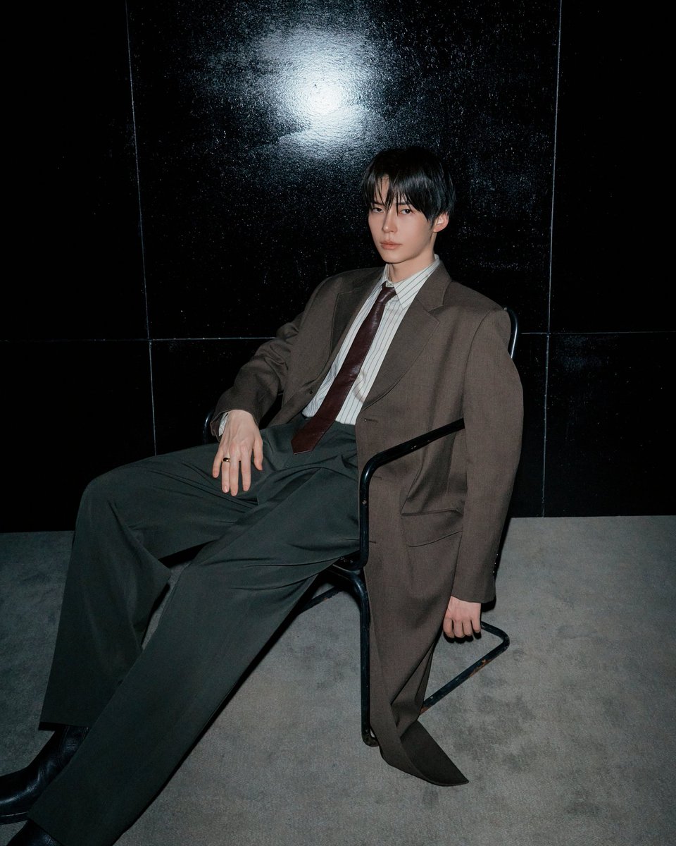 한뵤니 tweet media