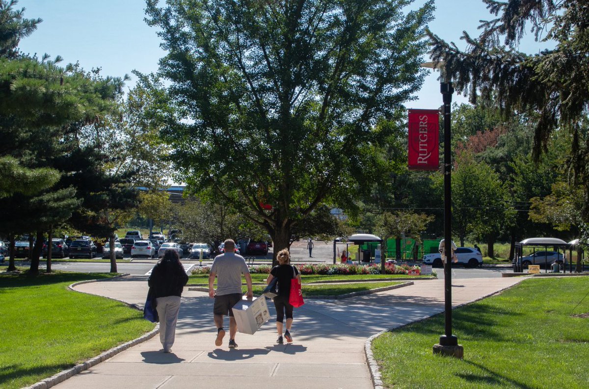 rutgersreslife's tweet photo. Move-out is approaching!
All undergraduate students staying in 9-month residence halls and apartments must vacate their space within 24 hrs of their last final exam OR Thursday, May 14, 2026, at 10 a.m. EDT (whichever comes first)
More details available at https://t.co/RcdhjrV9Jo https://t.co/gptlsvhynx