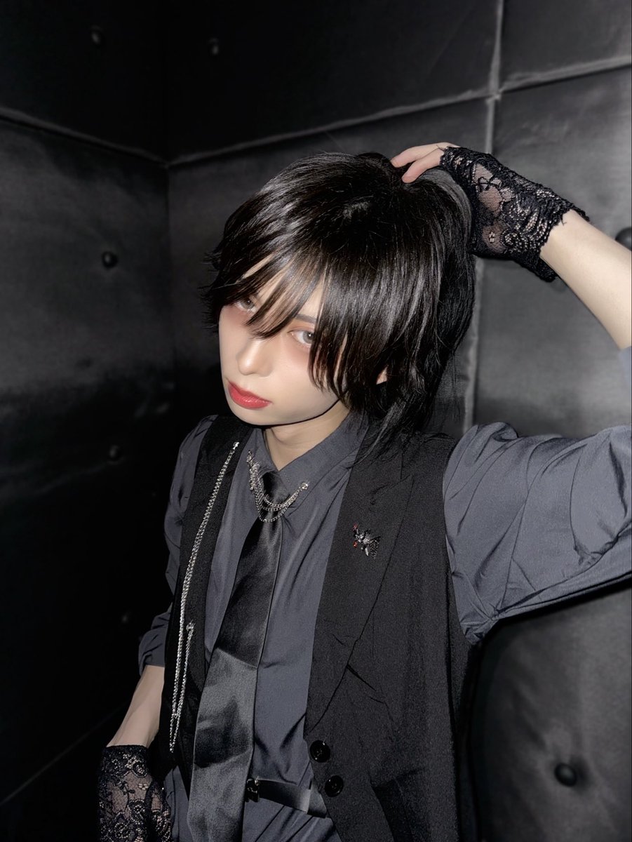 紫月りつ 【.Roach】 tweet media