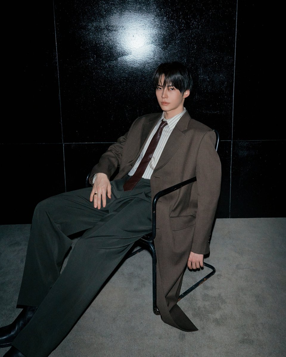 Sung Hanbin tweet media