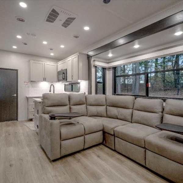SouthernRV_GA's tweet image. The Jayco De Mayo RV Sale is this weekend!

May 1 &amp;amp; 2 at Southern RV  of McDonough, GA all Jayco RV's marked down to clearance prices!

Link to the pictured Seismic: southernrv.com/product/new-20…

#SouthernRV #Jayco #Camping #toyhauler #RV #RVSale #JaycoDeMayo