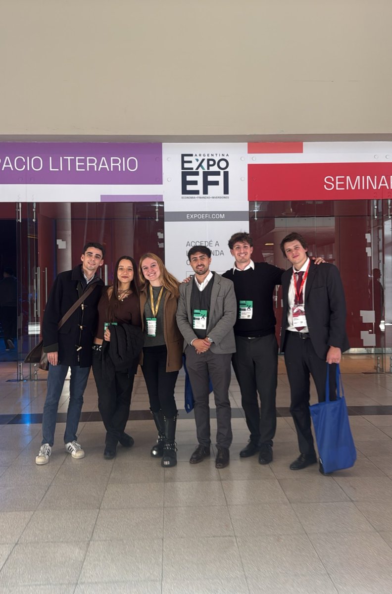 liberyprogre's tweet photo. Parte del equipo de Libertad y Progreso participó en Expo EFI, acompañando a Manuel Solanet y Franco Marconi en la presentación del libro de propuestas de políticas públicas de la Fundación. Un espacio de intercambio clave para seguir impulsando ideas orientadas al desarrollo económico y la consolidación institucional en Argentina.