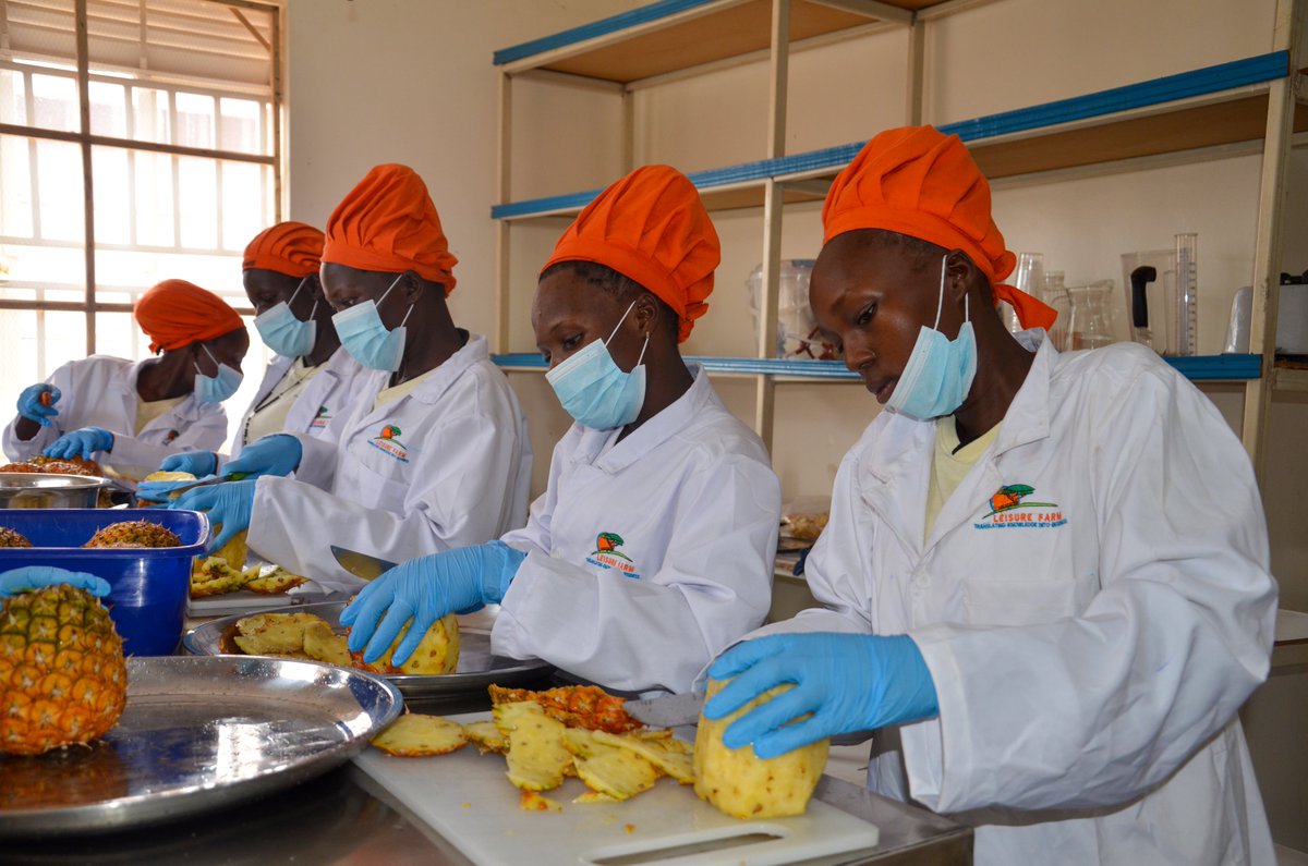 gudie_farm's tweet image. Our SIYEP Cohort 4 condiments trainees visited Community Women's Enterprise Network (CWEN) to learn how to turn condiment-making into a profitable venture. A day of hands-on learning, inspiration, and enterprise-building. #youthempowerment #womensempowerment #YoungAfricaWorks
