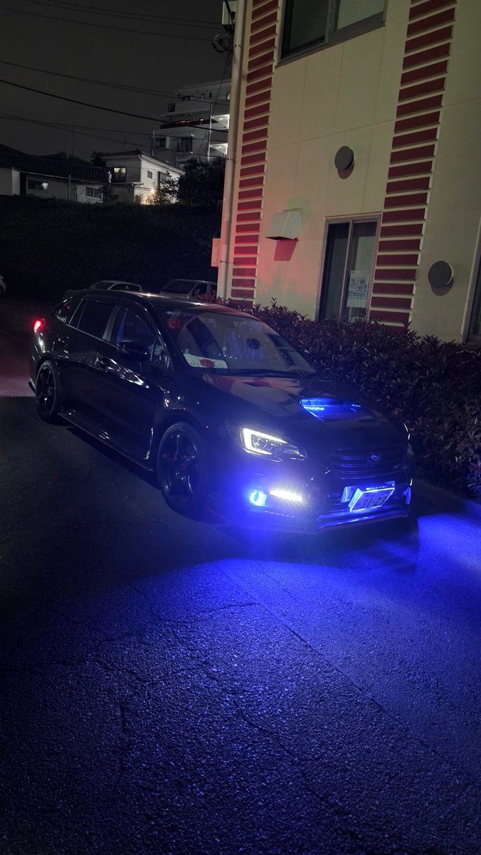 subafro_0121's tweet image. MY LEVORG  BLUE ILLUMINATION 
✨️✨️
#SUBARU 
#LEVORG