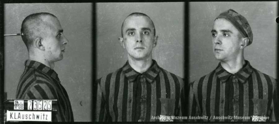 TomFromKatowice's tweet image. My name is Kazimierz Kowalczyk🇵🇱,
a bakery assistant from Lublin, born on April 3️⃣0️⃣, 1914.
I was murdered by #Germans in their #death camp #Auschwitz on Oct.30, 1942 at the age of2️⃣8️⃣only because I was a #Pole. 
I survived over1️⃣1️⃣months.
Please,#NeverForget me!
#WWII #genocide