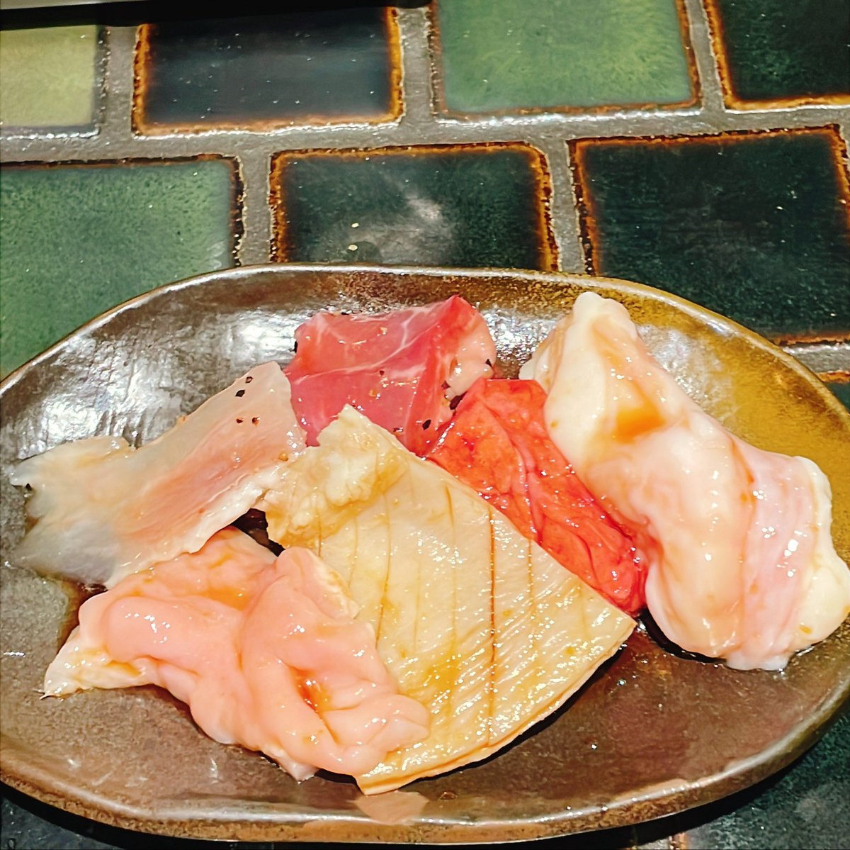 だー tweet media