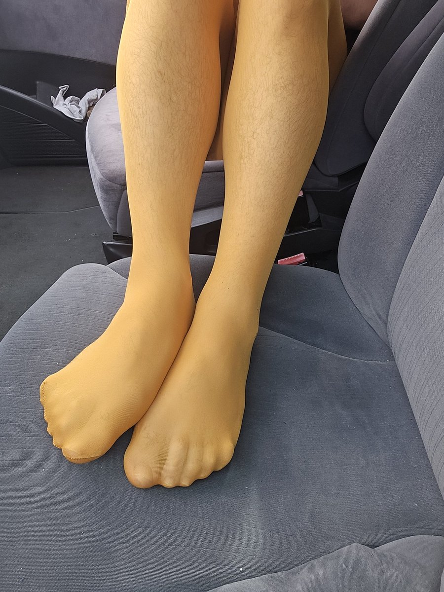 en_collant's tweet photo. #collant #nylon #ナイロン #タイツ #pantyhose #パンストフェチ https://t.co/LEemMb8tCd