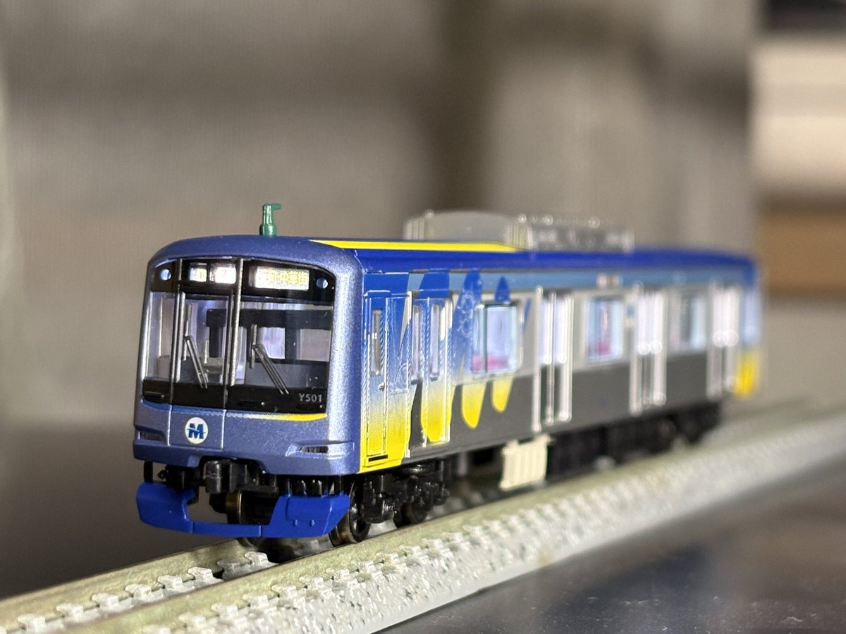 定期的に室内灯を入れようのコーナー
今月はマイクロのY500