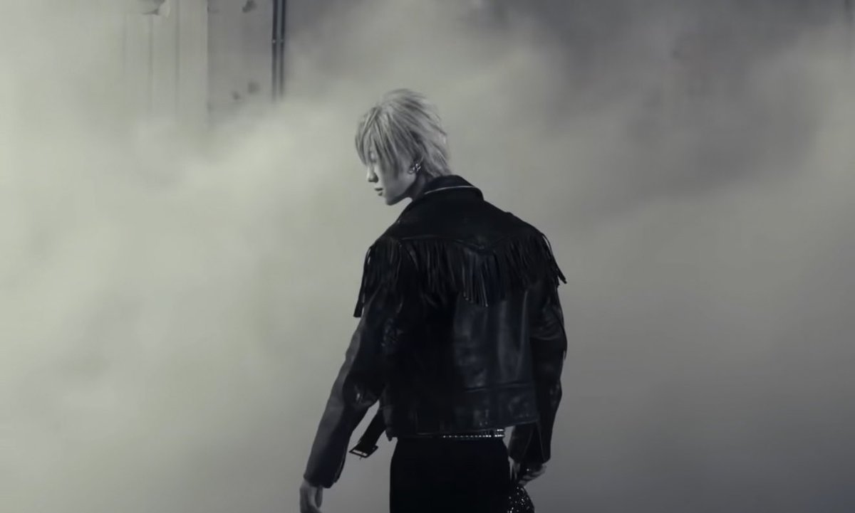 𝑿𝒖 tweet media