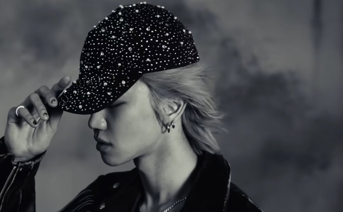 𝑿𝒖 tweet media