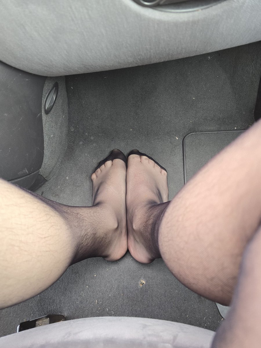 en_collant's tweet photo. #collant #nylon #ナイロン #タイツ #pantyhose #パンストフェチ https://t.co/f5He11mWUu