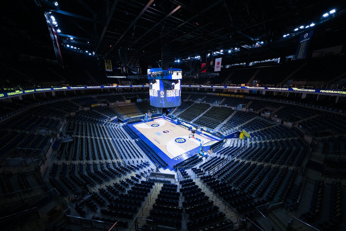 The stage is set. 💙

#YellowLegacy #EuroLeague