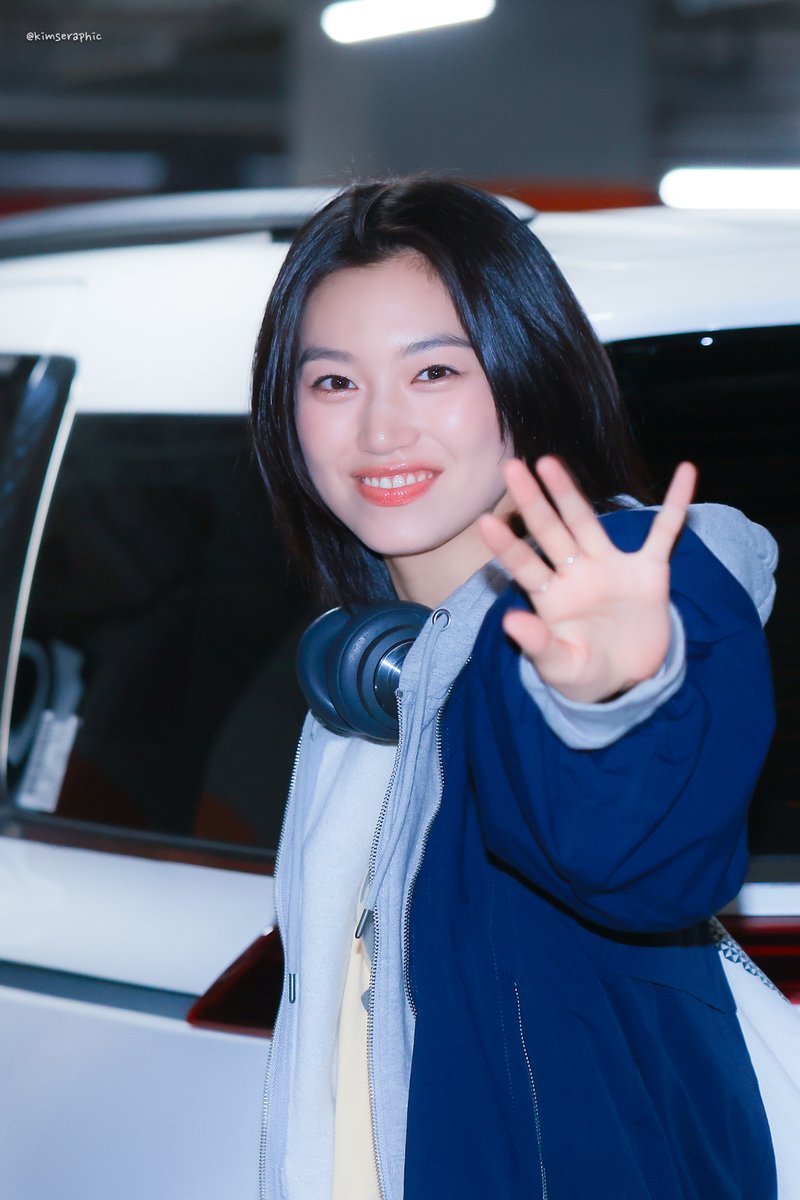 세라픽 tweet media