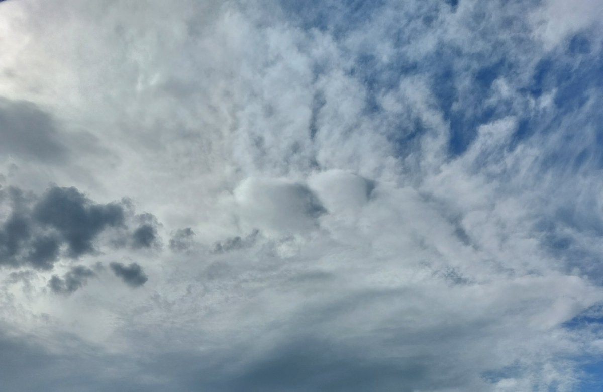 ccdm1's tweet photo. The blue sky amongst the clouds. #RIPAlan https://t.co/mUf63xDGvP