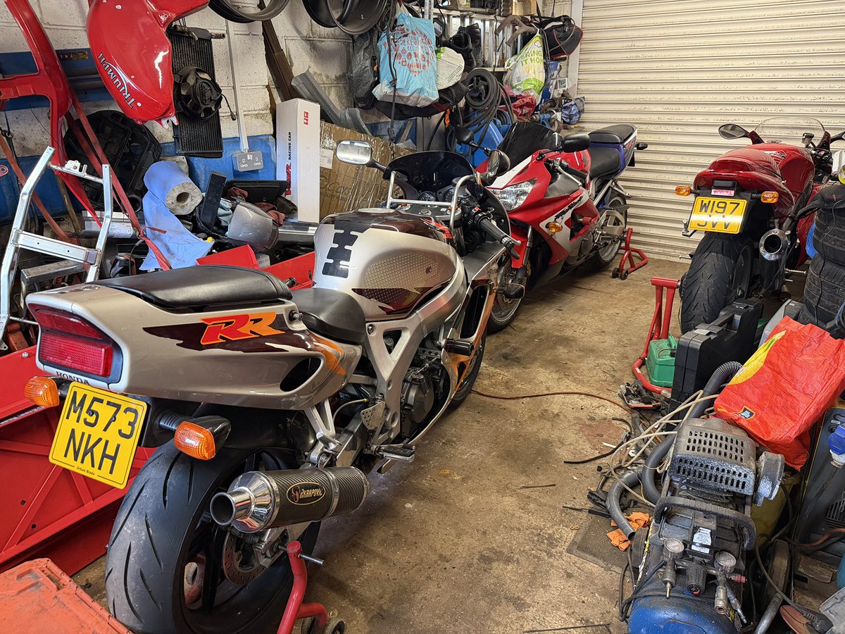 Welsh Biker tweet media