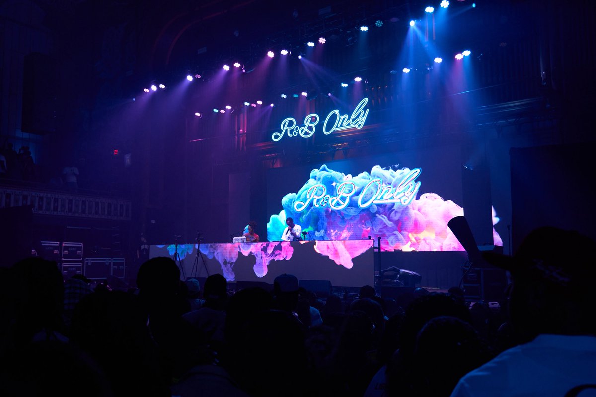 Jabari's tweet photo. Thank you Atlanta!

📍 R&amp;B ONLY LIVE https://t.co/pc602KSvun