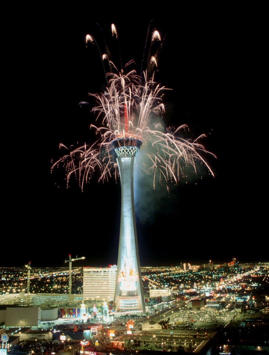 summacorp's tweet photo. The Stratosphere opened 30 years ago, Apr. 30, 1996 https://t.co/M96QTezyCX