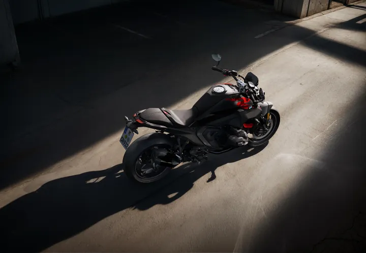MoreMotorcycles's tweet image. 2026 #BMW R 1300 R

🧵
1