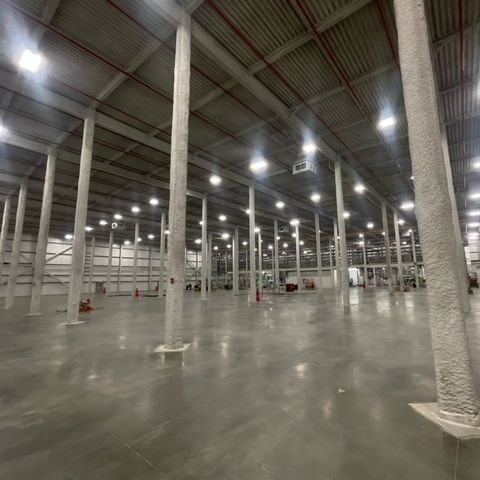 DenhamBlythe's tweet photo. This Week’s Highlight: LioChem e-Materials

This project was an 85,000 sf production expansion designed and built by Denham-Blythe. It contains a 60,000 gallon containment tank farm, equipment platforms, clean rooms, labs, offices and more.

#HardHatsandHighlights https://t.co/n8JZTojz10