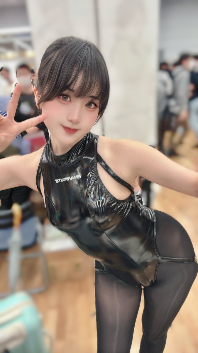 Pharfaite ノーティー・バニー　パルフェット ど深夜だけど… pharfaite showcaseありがとうございました😭✨ 遊びに