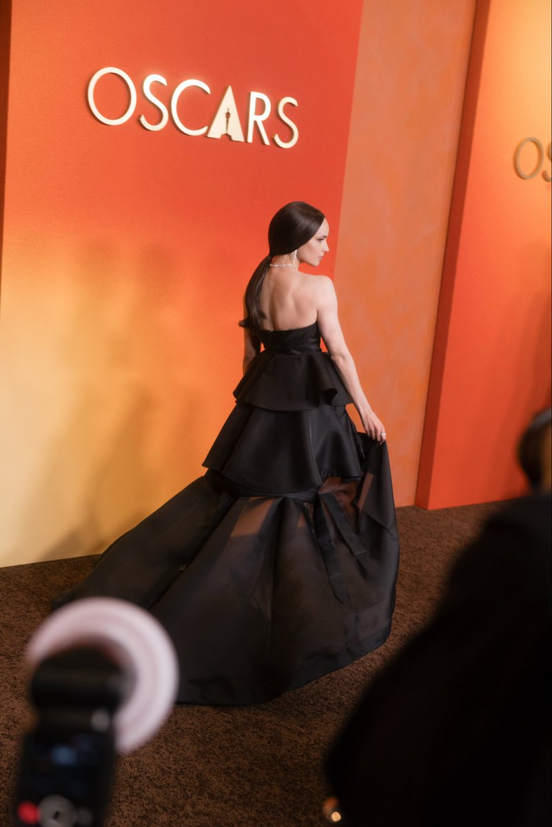 Sofia Carson tweet media