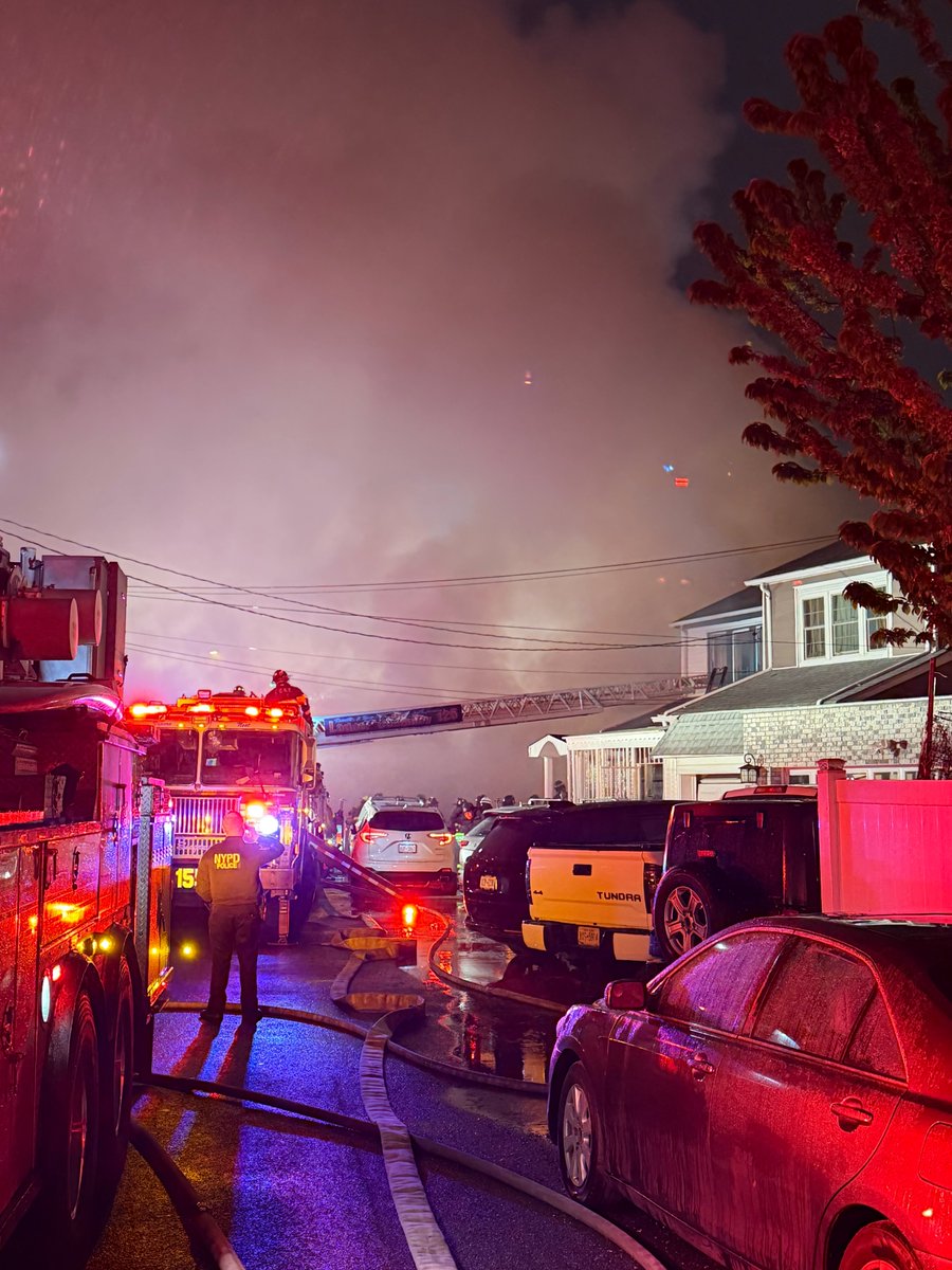 FDNY tweet media