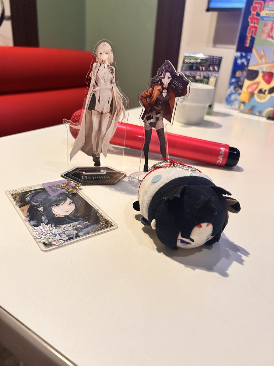 ひょう。𖤐´- tweet media